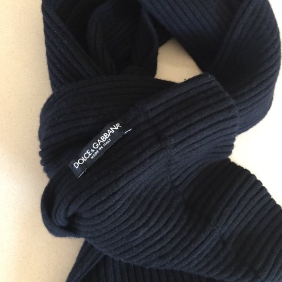 DOLCE & GABBANA Black Cashmere Scarf - Picture 3 of 8